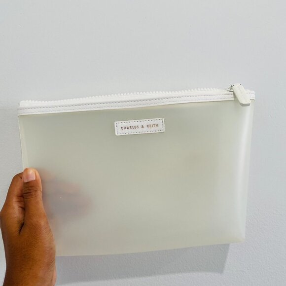 Charles & Keith Women's White Hand Bag - Picture 12 of 12